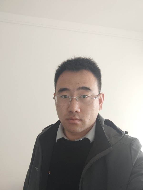 真诚的第一张照片--茂名相亲服务中心