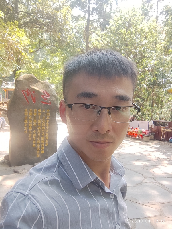 未来可期的第一张照片--茂名相亲服务中心