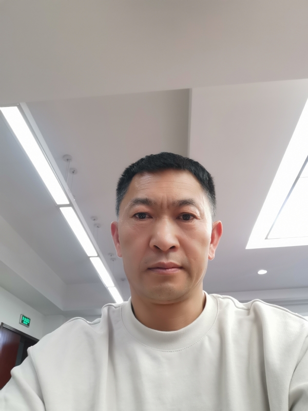 知足常乐的第一张照片--茂名相亲服务中心
