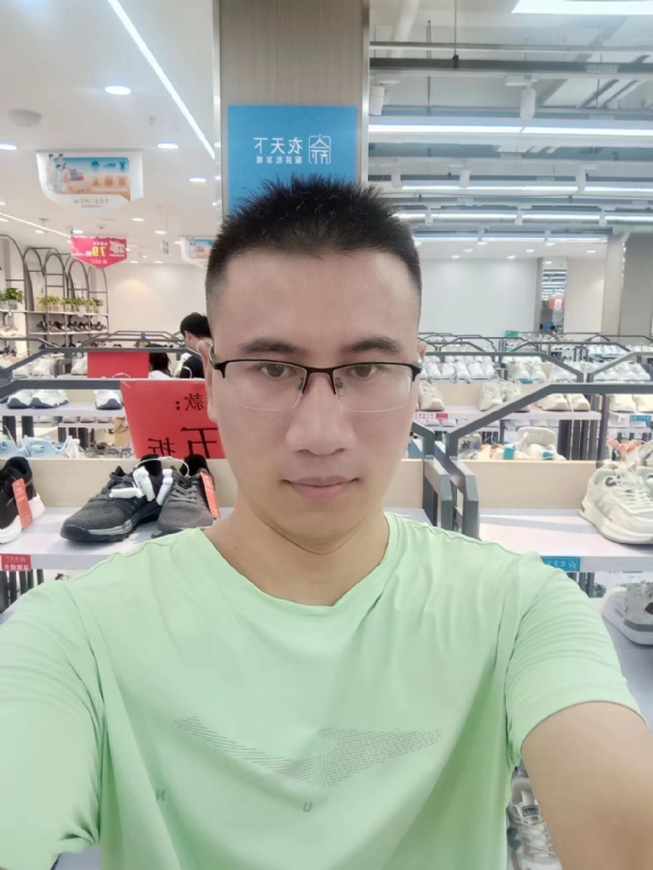 KKK960011的第一张照片--茂名相亲服务中心