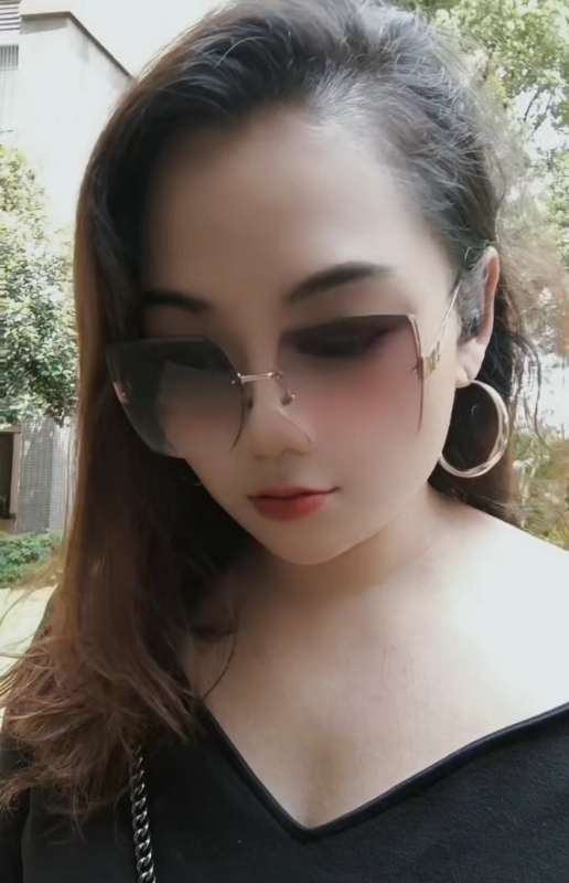 往事如烟的第一张照片--茂名相亲服务中心