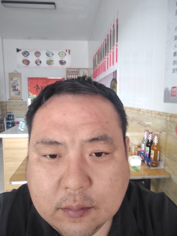 风云鹏的第一张照片--茂名相亲服务中心