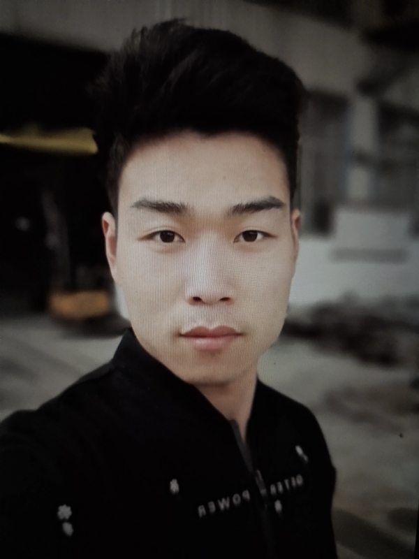 小风的第一张照片--茂名相亲服务中心