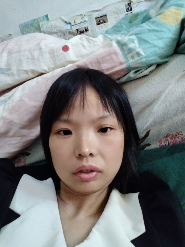 可爱的第三张照片--茂名相亲服务中心
