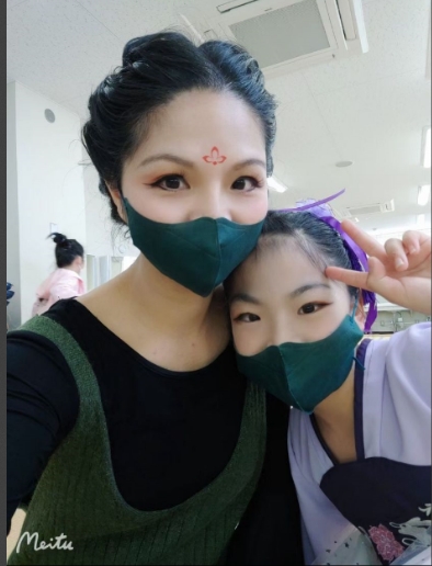 LuLu的第一张照片--茂名相亲服务中心