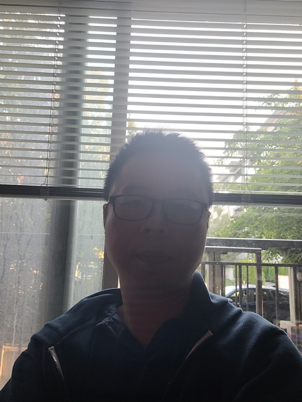yin的第一张照片--茂名相亲服务中心