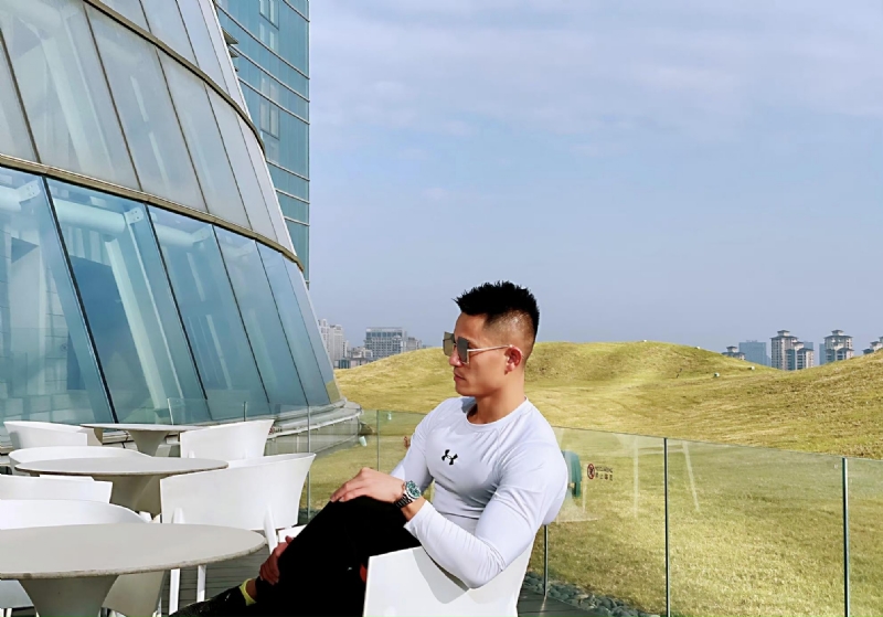 保家卫国的第一张照片--茂名相亲服务中心