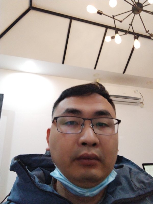 右手年华的第三张照片--茂名相亲服务中心