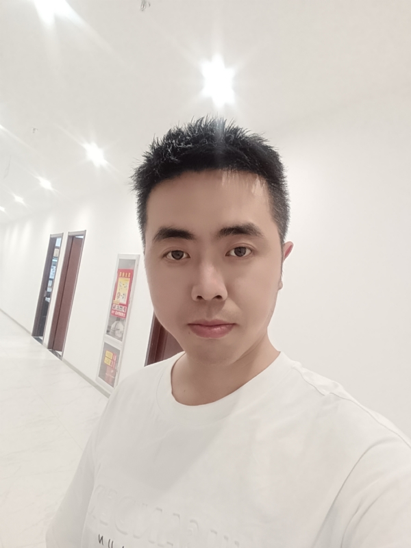愿得一人心白首不相离的第一张照片--茂名相亲服务中心
