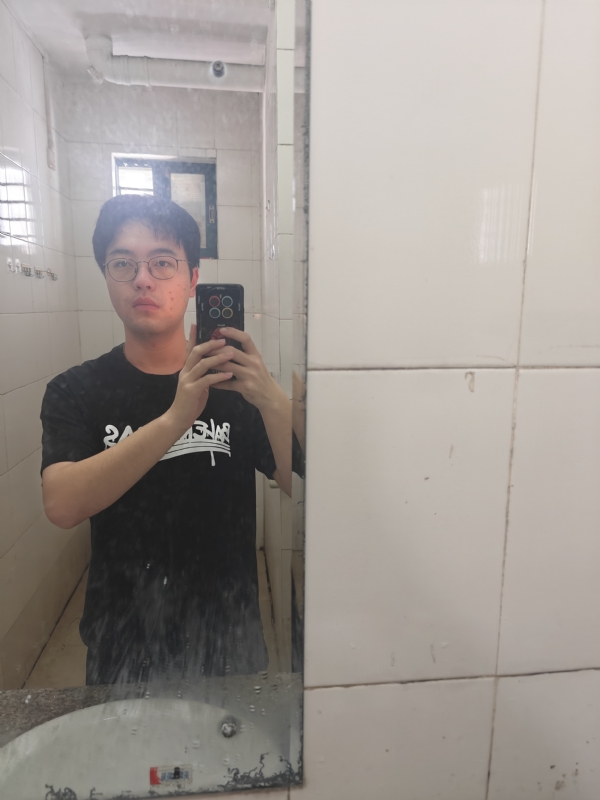 爱看尖尖星人的第一张照片--茂名相亲服务中心