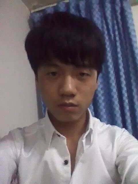 凌轩的第一张照片--茂名相亲服务中心