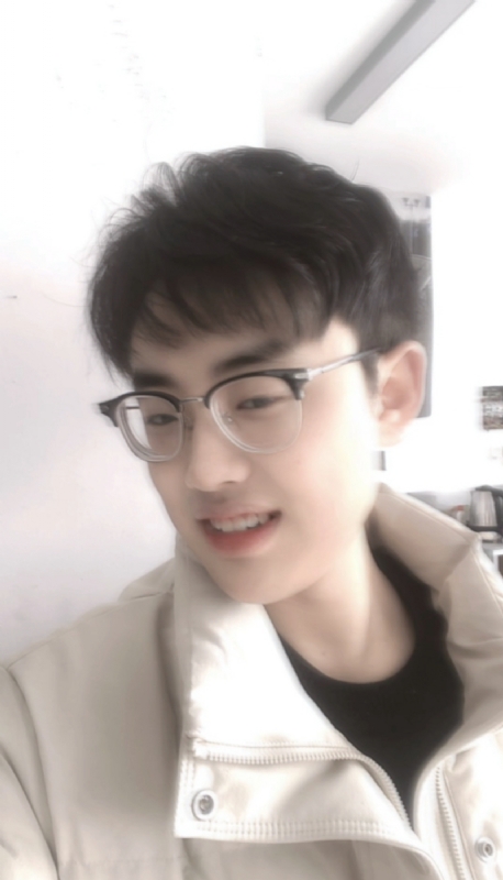 梁21的第四张照片--茂名相亲服务中心