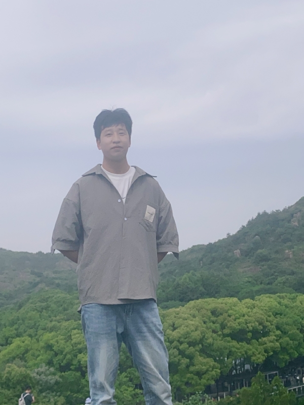 渐行渐远的第二张照片--茂名相亲服务中心
