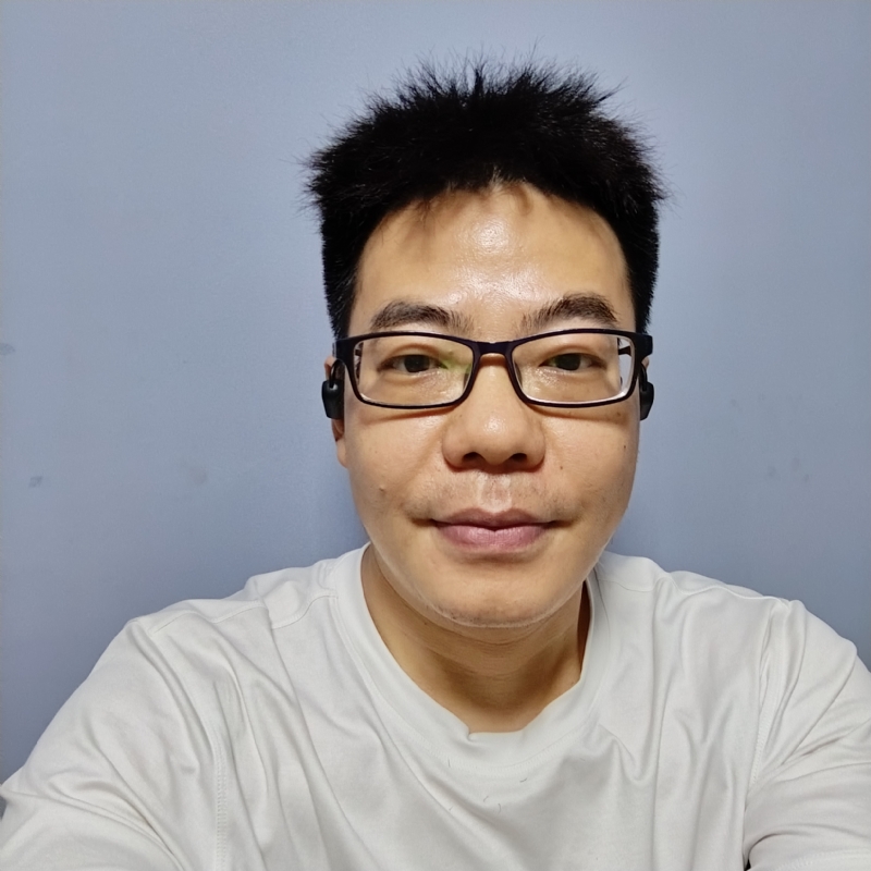 八月的星光的第一张照片--茂名相亲服务中心