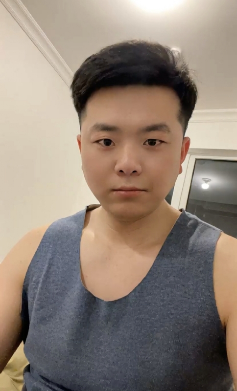 小爷们的第一张照片--茂名相亲服务中心