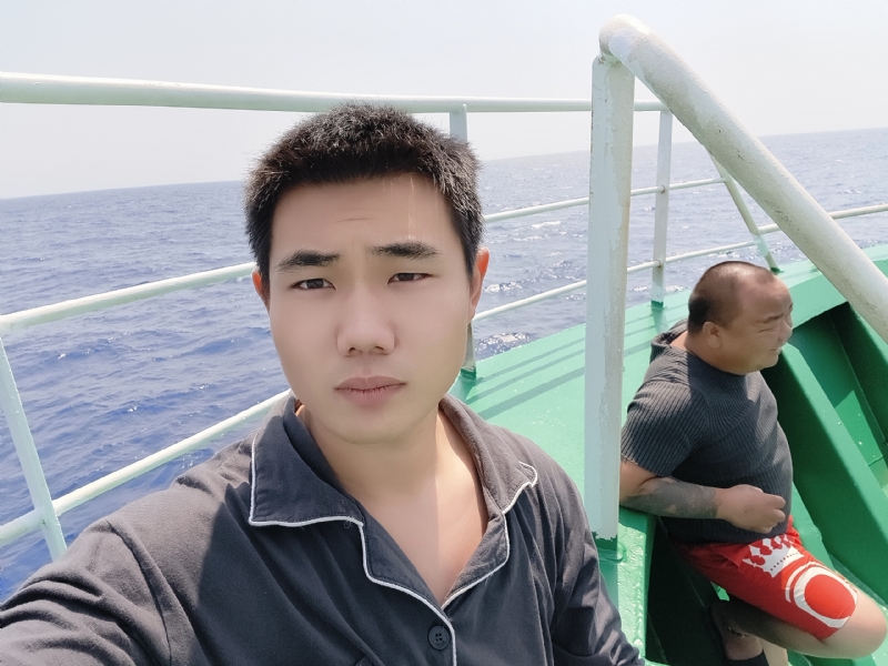博博鸭的第一张照片--茂名相亲服务中心