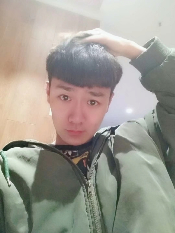 Boom的第一张照片--茂名相亲服务中心