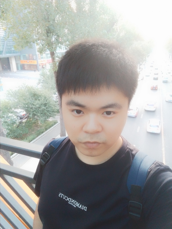 自出心裁的第一张照片--茂名相亲服务中心