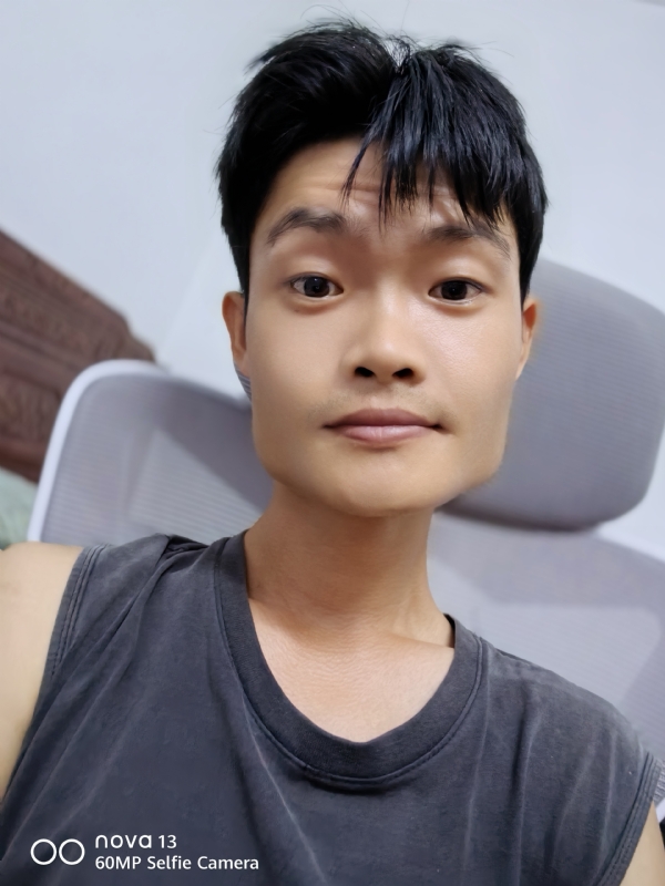 小林的第二张照片--茂名相亲服务中心