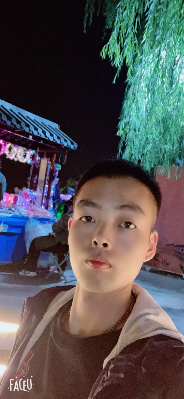 向阳而生的第一张照片--茂名相亲服务中心