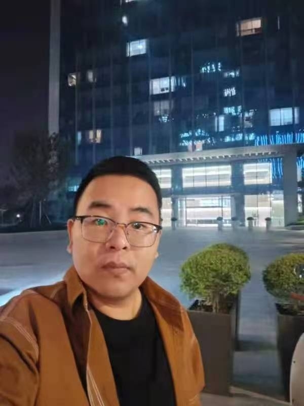 少康的第一张照片--茂名相亲服务中心