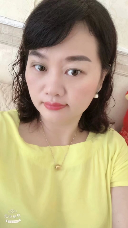 微笑的第一张照片--茂名相亲服务中心