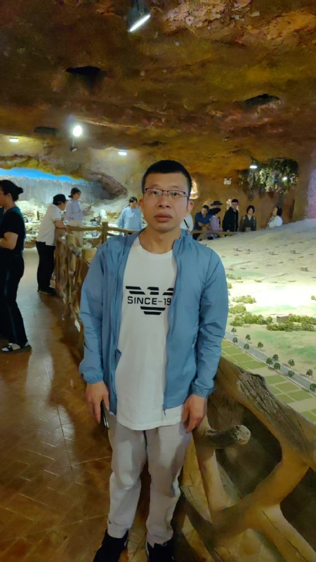时光的第一张照片--茂名相亲服务中心