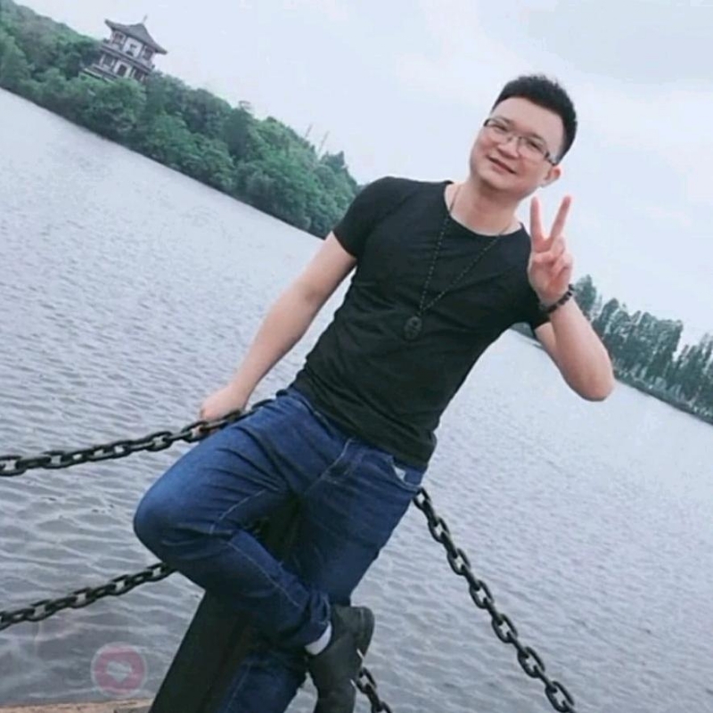 lg营的第二张照片--茂名相亲服务中心