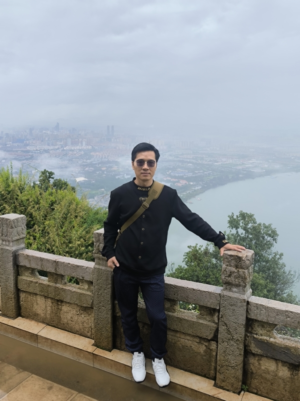 千年老妖的第二张照片--茂名相亲服务中心