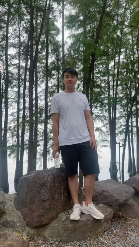 嗯嗯的第一张照片--茂名相亲服务中心