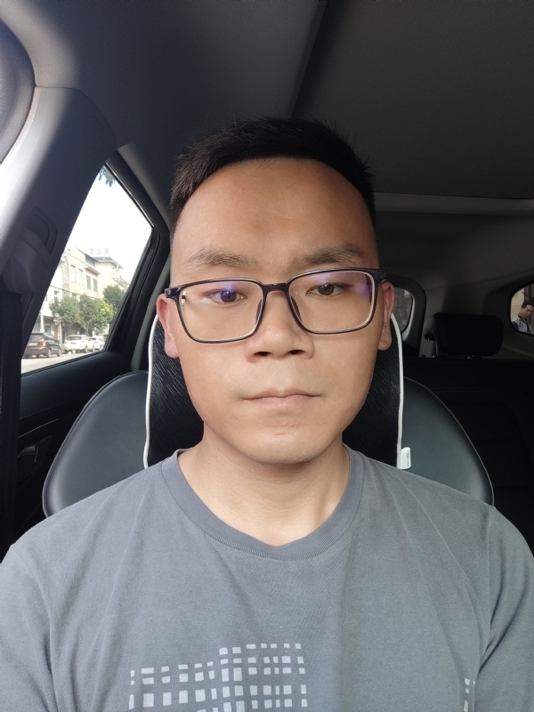 阿正的第二张照片--茂名相亲服务中心