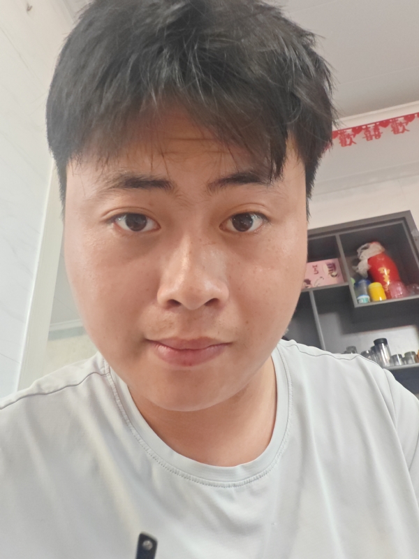 刘先生的第一张照片--茂名相亲服务中心