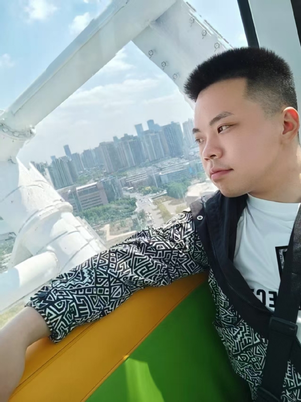 唐山相亲的第三张照片--茂名相亲服务中心