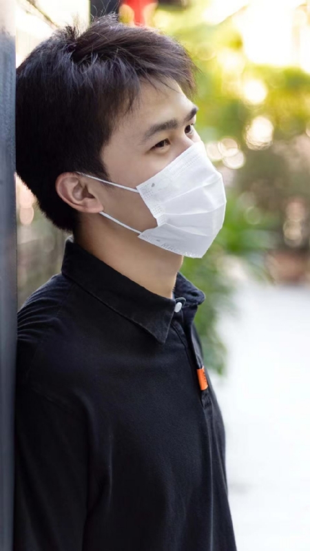 康庆浩的第一张照片--茂名相亲服务中心