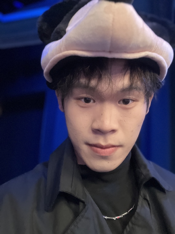 自律的杰的第一张照片--茂名相亲服务中心