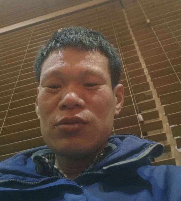 爱你在心口难开的第一张照片--茂名相亲服务中心