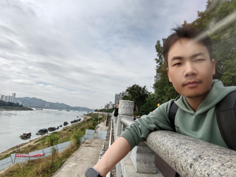 向往爱情的第四张照片--茂名相亲服务中心