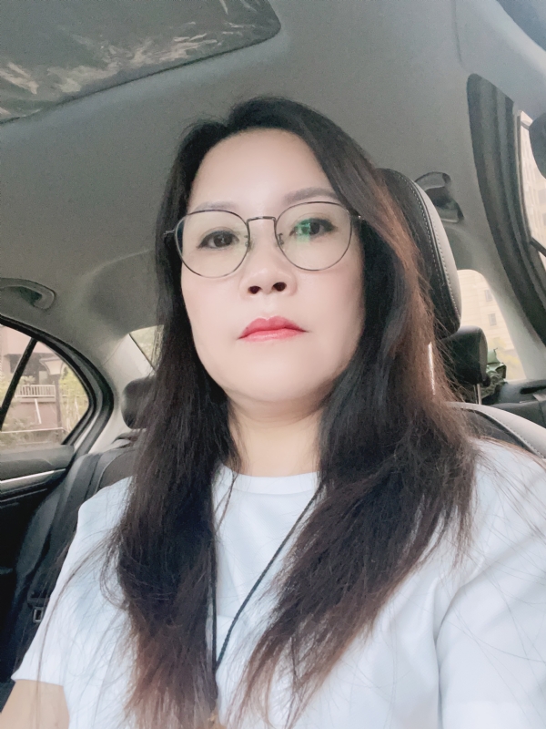 牡丹的第一张照片--茂名相亲服务中心