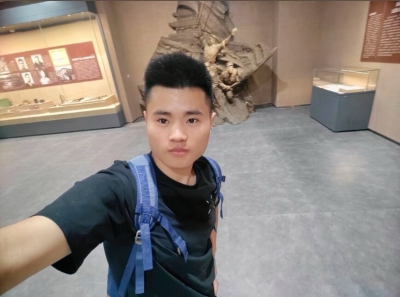 海风的第一张照片--茂名相亲服务中心