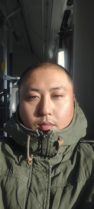 向往生活的第一张照片--茂名相亲服务中心