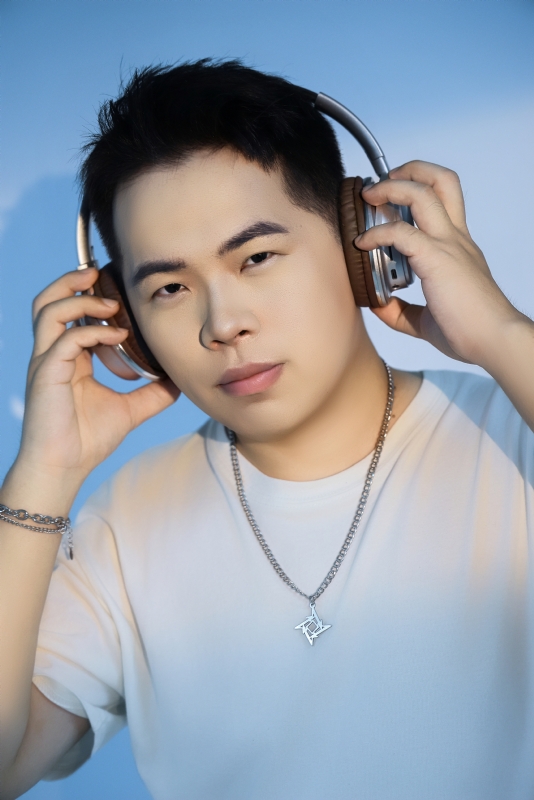 星逆的第一张照片--茂名相亲服务中心