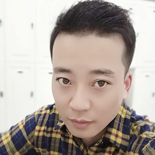 云淡风轻的第一张照片--茂名相亲服务中心