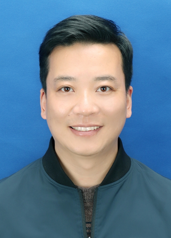 云淡风轻的第二张照片--茂名相亲服务中心