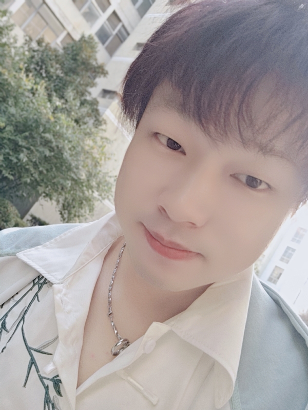 柠檬不加糖的第二张照片--茂名相亲服务中心