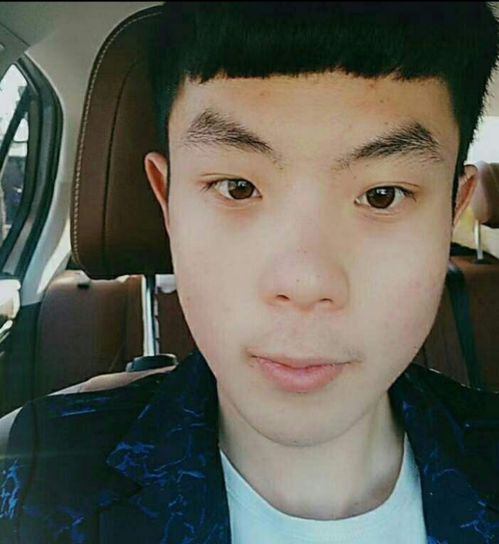 冬耀的第一张照片--茂名相亲服务中心