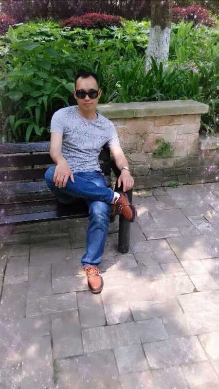 前程似锦的第二张照片--茂名相亲服务中心