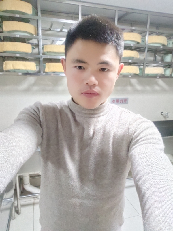 %/的第三张照片--茂名相亲服务中心