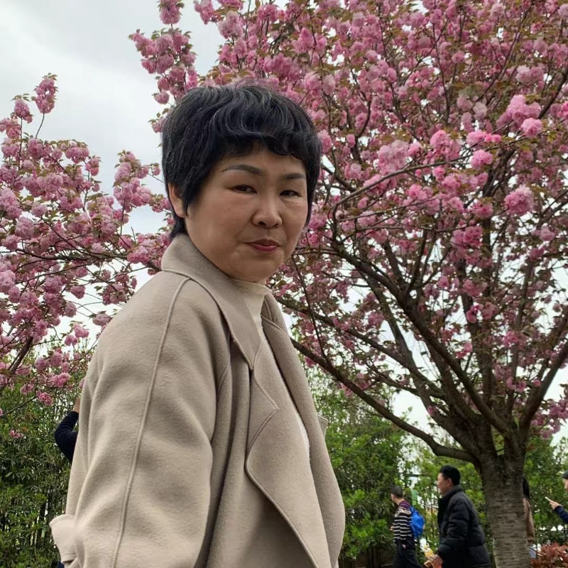 秋冬的雨有点冷的第二张照片--茂名相亲服务中心