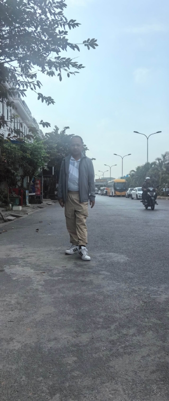 孤鹰的第一张照片--茂名相亲服务中心