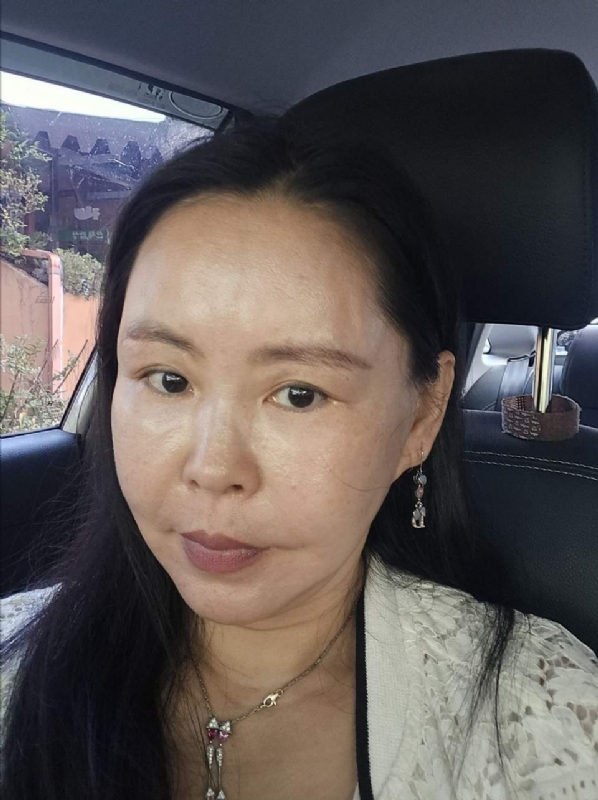 仁荷的第三张照片--茂名相亲服务中心